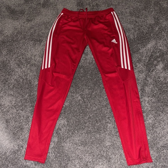 women’s adidas joggers - Picture 3 of 6